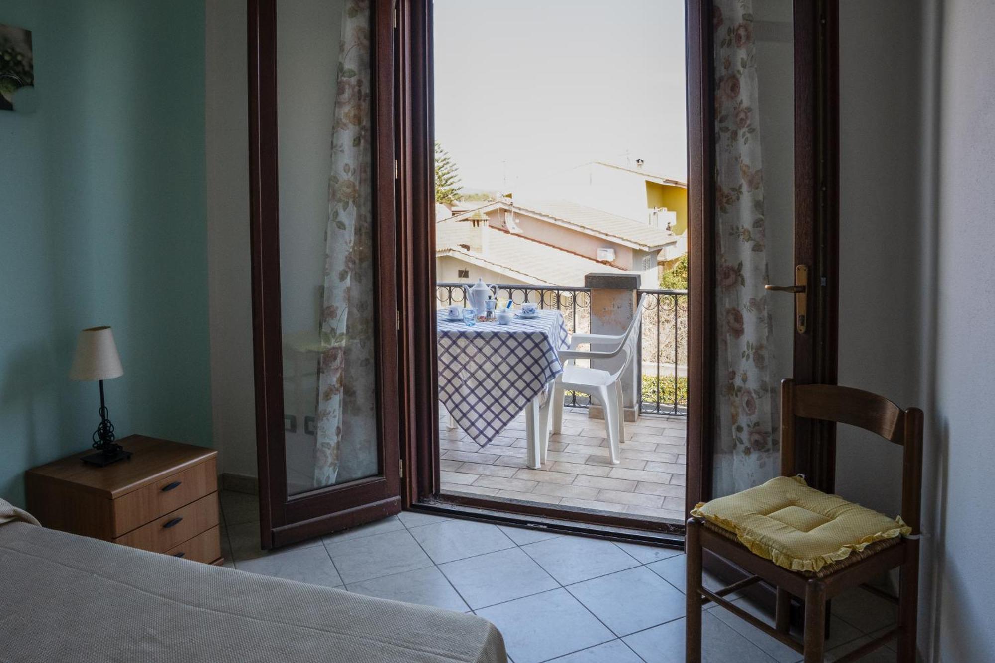 Casa Graziosa Apartment Nurachi Exterior photo
